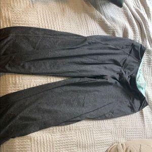 Yoga pants size xs grey